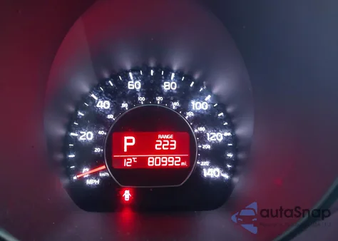 2016 Kia Soul z USA, uszkodzony, nr VIN KNDJN2A24G7367177